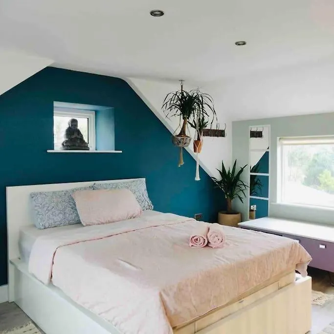 Quiet Countryside Retreat Daire Cork
